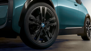 i I3